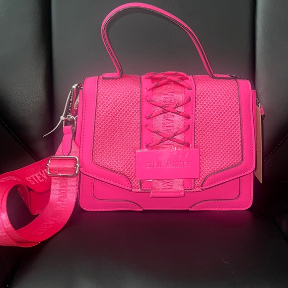 Steve Madden Handbags - NWT Steve Madden pink Bdali bag